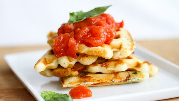 waffles-al-sugo